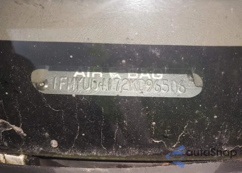 2002 Ford Escape Xlt z USA, uszkodzony, nr VIN 1FMYU04172KD96506